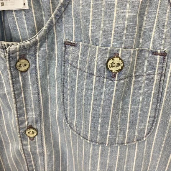 Levi’s Denim Pin Stripe Romper Size Medium - Picture 2 of 8